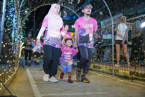 BIB: 063, 16385
                            <button type="button" onclick="openModal(24677753)" class="btn btn-primary btn-sm float-right btn-popup" data-toggle="modal" data-target=".modal-high-quality">
                        <i class="fas fa-shopping-cart"></i> Add to Cart
                    </button>
                                            <button type="button" onclick="isThisMe(24677753, true)" class="btn btn-success btn-sm float-right btn-popup btn-isme hidden" data-toggle="tooltip" data-placement="bottom" title="นี่คือรูปของคุณใช่ไหม คลิกที่นี่เพื่อเอาเข้าอัลบั้ม">
                        <i class="fas fa-plus"></i> Add to album
                    </button>
                    <button type="button" onclick="isThisMe(24677753, false)" class="btn btn-warning btn-sm float-right btn-popup btn-isnotme hidden">
                        <i class="fas fa-ban"></i> Remove from album
                    </button>